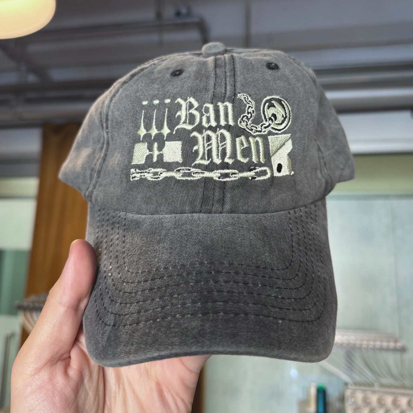 'Ban Men’ Hat