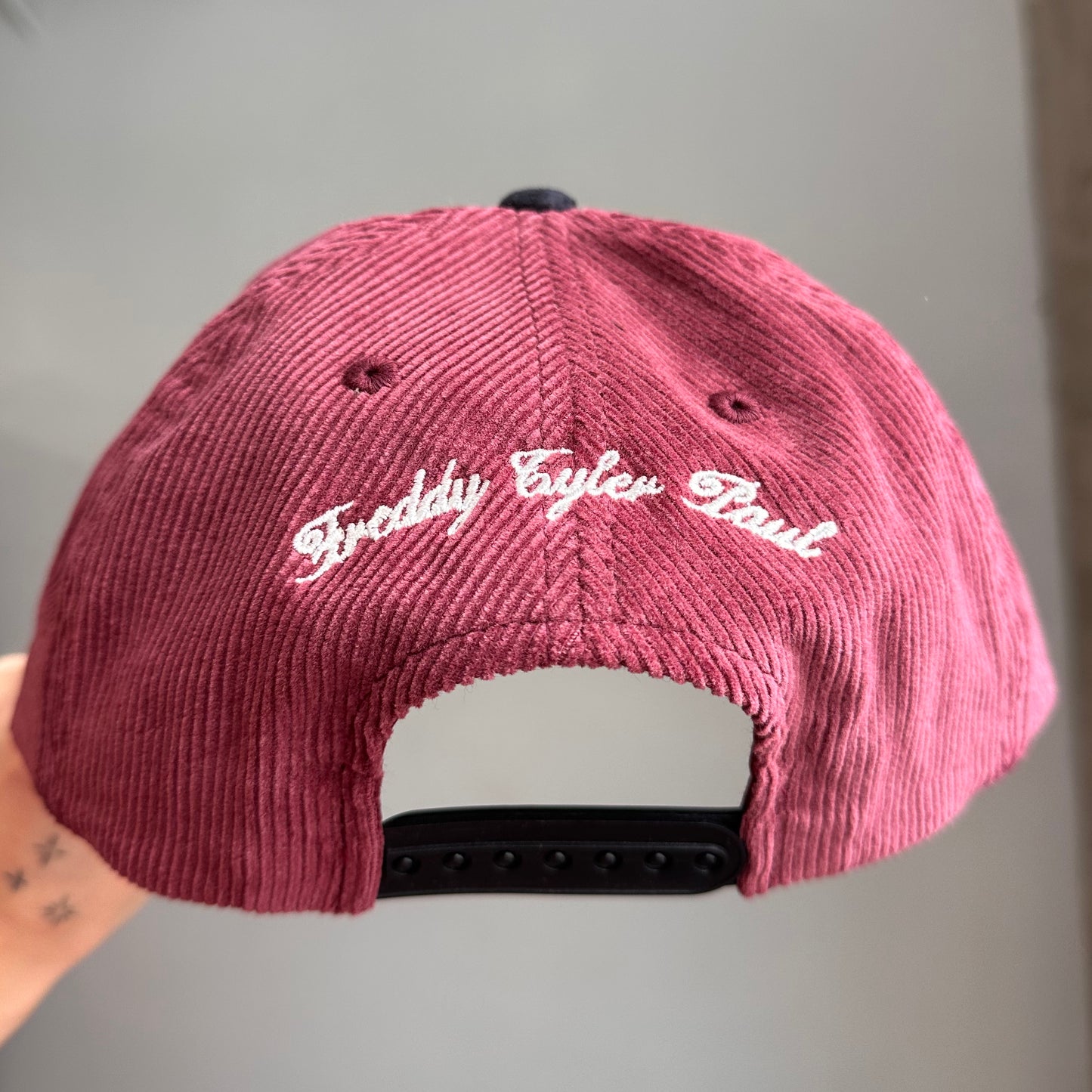 'Dennys’ Hat