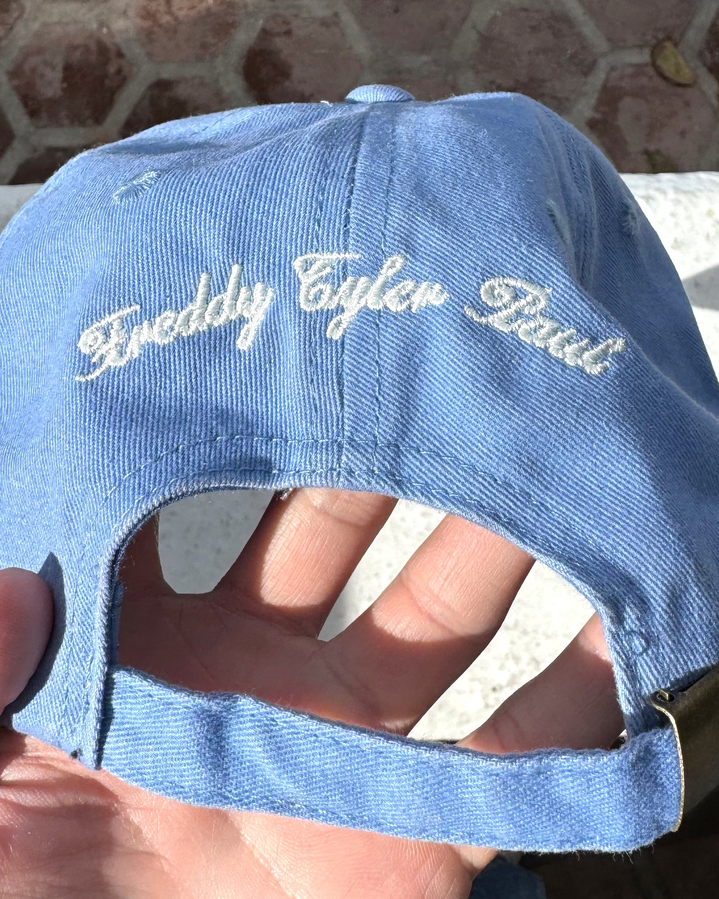 'Kiss the Homie’ Hat