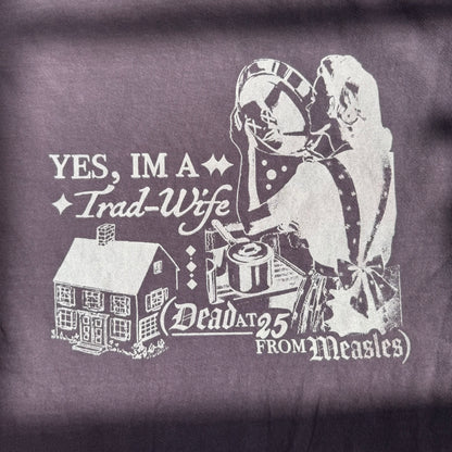 ‘Trad-Wife’ Top