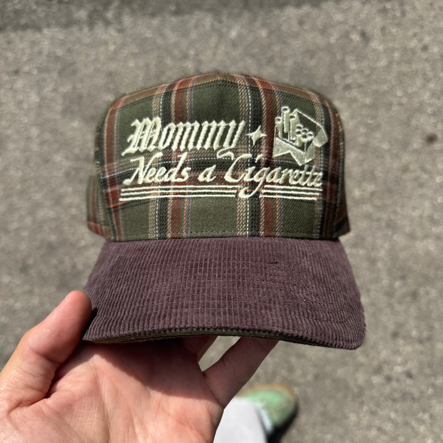 'Mommy Needs a Cig’ Hat