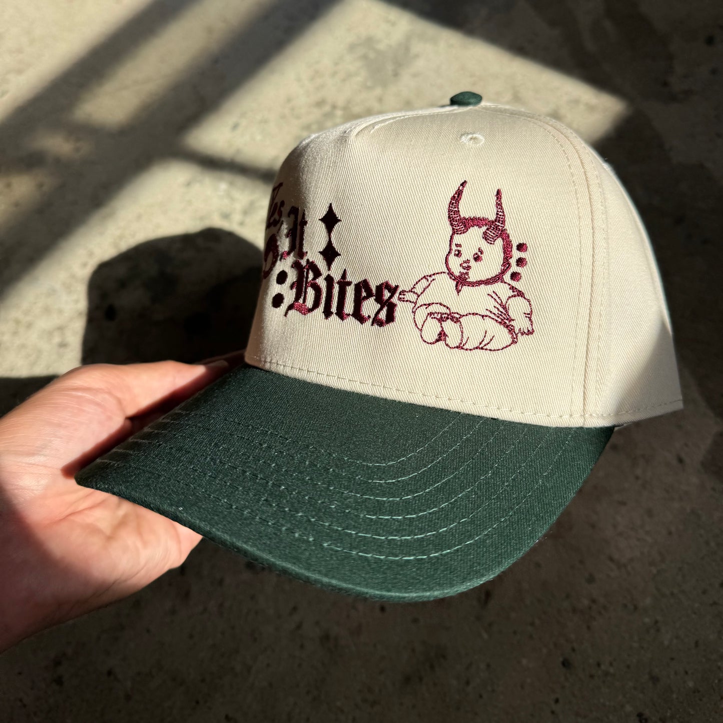 ‘Yes It Bites’ Hat