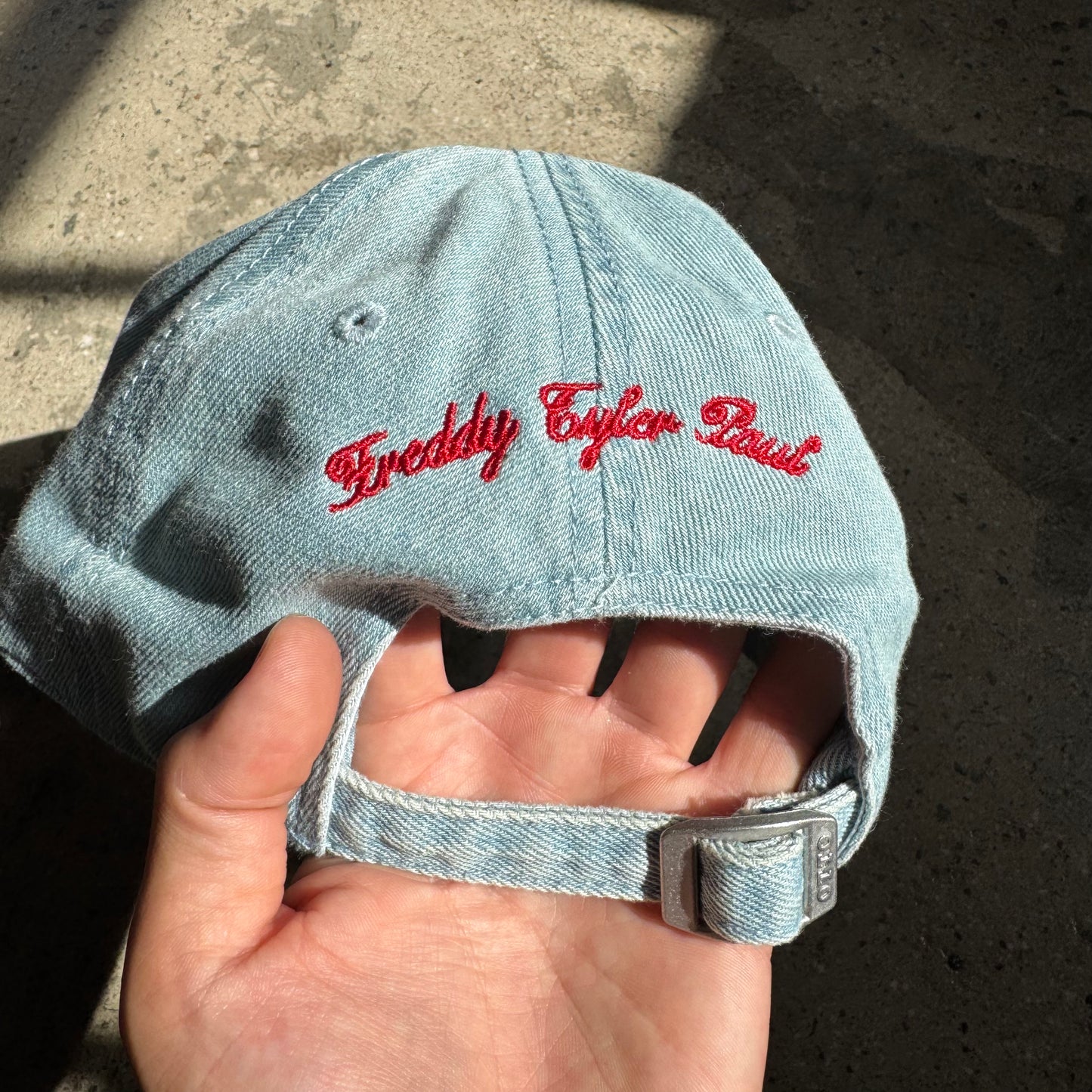 ‘Yes It Bites’ Hat