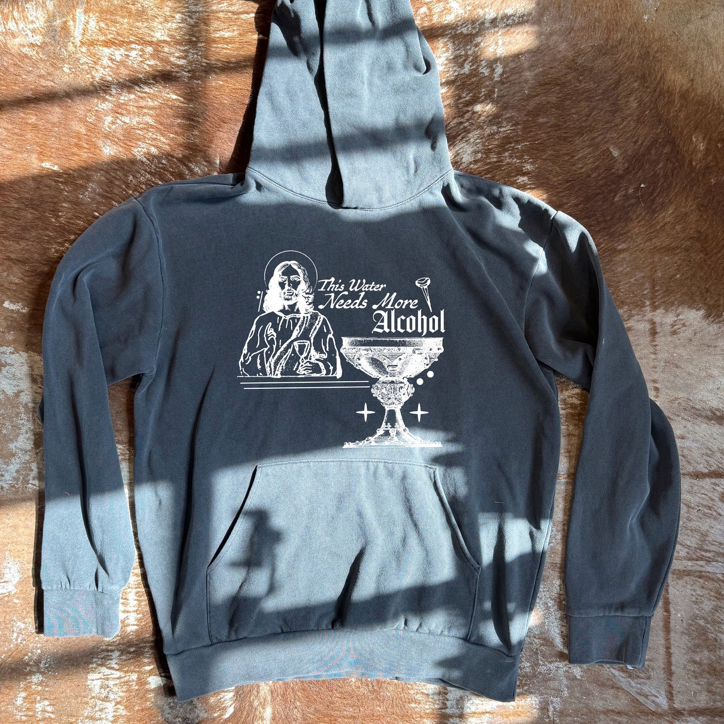 ‘Water Needs Alcohol’ Top