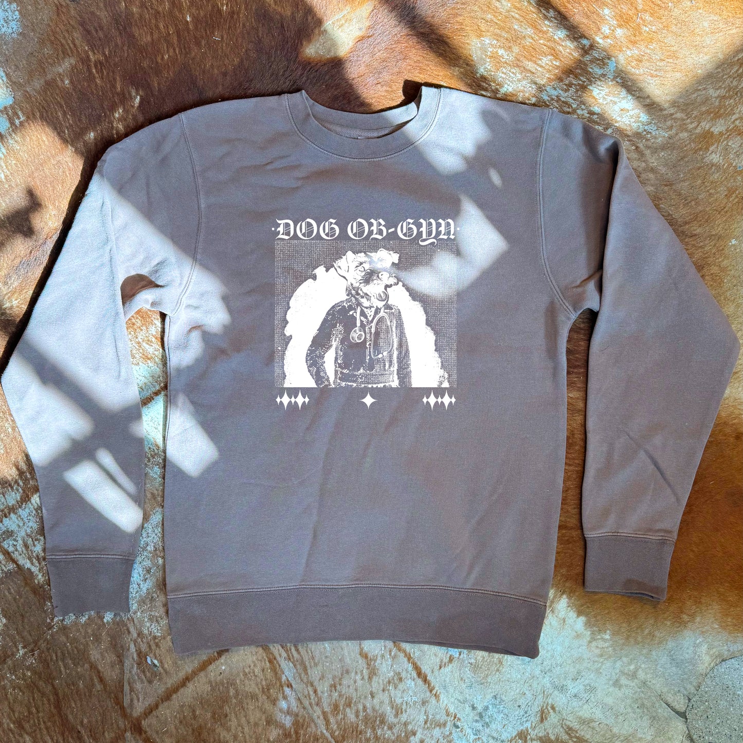 ‘DOG OB-GYN’ Top