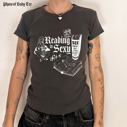 'Reading is Sexy' Top
