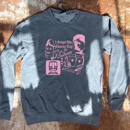 'Toy On the Subway’ Top